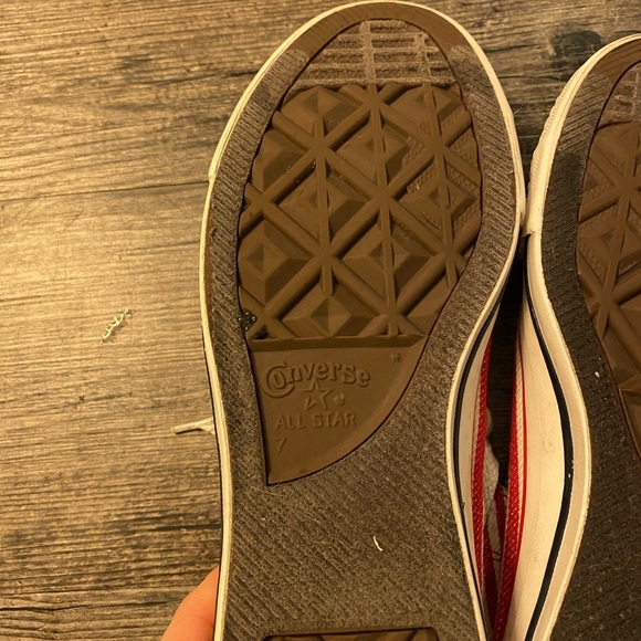 Converse - Picture 4 of 4